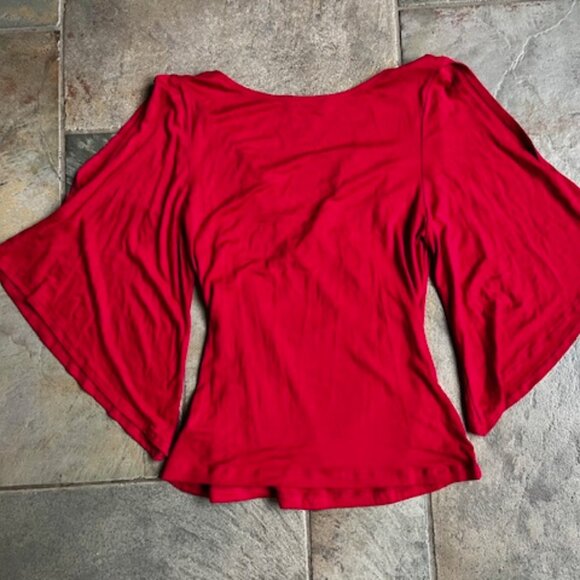 Bebe Red Bell Sleeve Wrap Blouse Top Size S Soft Buttery Cold Shoulder Boho Chic - Picture 5 of 7